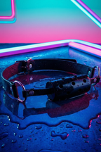 Bâillon cylindrique Cylinder Gag Ouch! ABS perforé sangle cuir doublure anneaux D-ring 3,5x7,5 cm 120 g BDSM domination noir