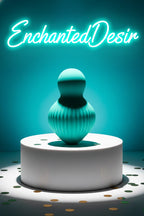 Mini vibromasseur Fairygasm EnchantedDesire vert collection Yesyesland silicone liquide haute qualité 10 modes vibration mode silencieux 50dB stimulation zones érogènes étanche IPX6 rechargeable USB pochette satin 5,7x9cm