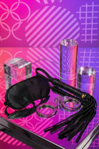 Set de soumission 3 pièces Fetish Tentation, bandeau soie synthétique, menottes métal réglables avec clés, martinet 11 lanières simili cuir, BDSM soft initiation